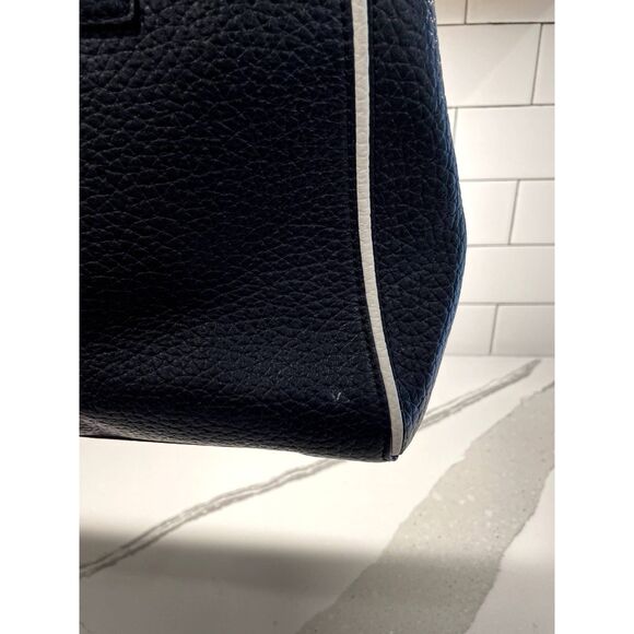 Black and white Kate Spade Prospect Place Phila tote Purse, MSRP: $398 - Picture 12 of 16